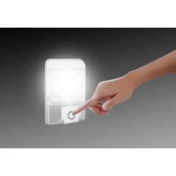 Plafoniera Brunner Auriga -Negozio al dettaglio Brunner plafoniera brunner auriga involucro resistente 550 lumen 48 led 17