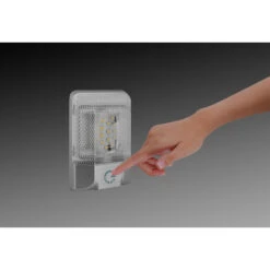 Plafoniera Brunner Auriga -Negozio al dettaglio Brunner plafoniera brunner auriga involucro resistente 550 lumen 48 led 18